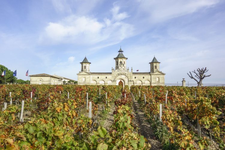 Schloss Cos d'Estournel bei Bordeaux