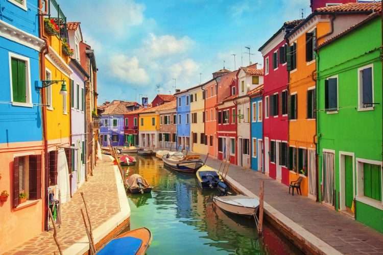 Bunte Fischerhäuser auf der Isola di Burano