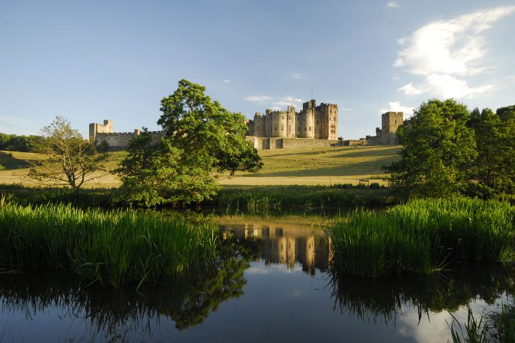 Flugstunden auf Alnwick Castle 