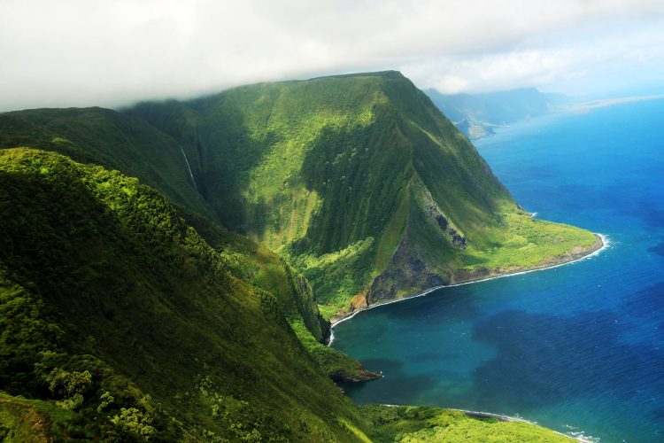 Meeresklippen auf Molokai